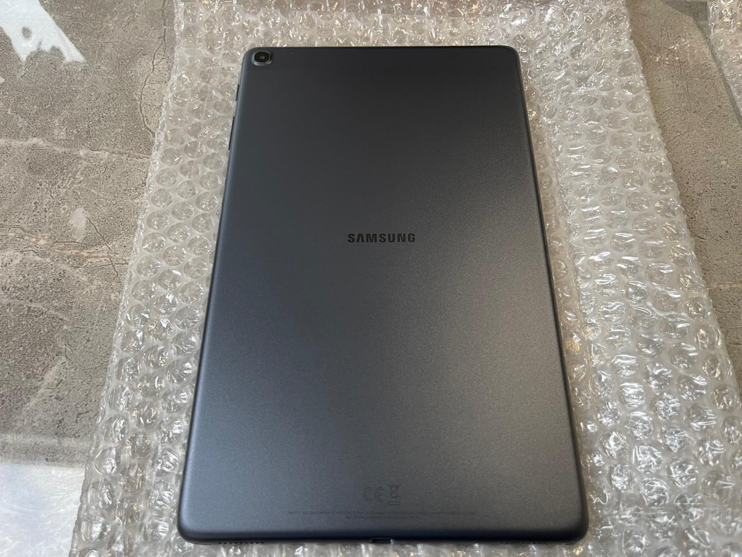 Samsung Galaxy Tab A (2019) SM-T515 32GB, Wi-Fi + Cellular, 10.1in - Black